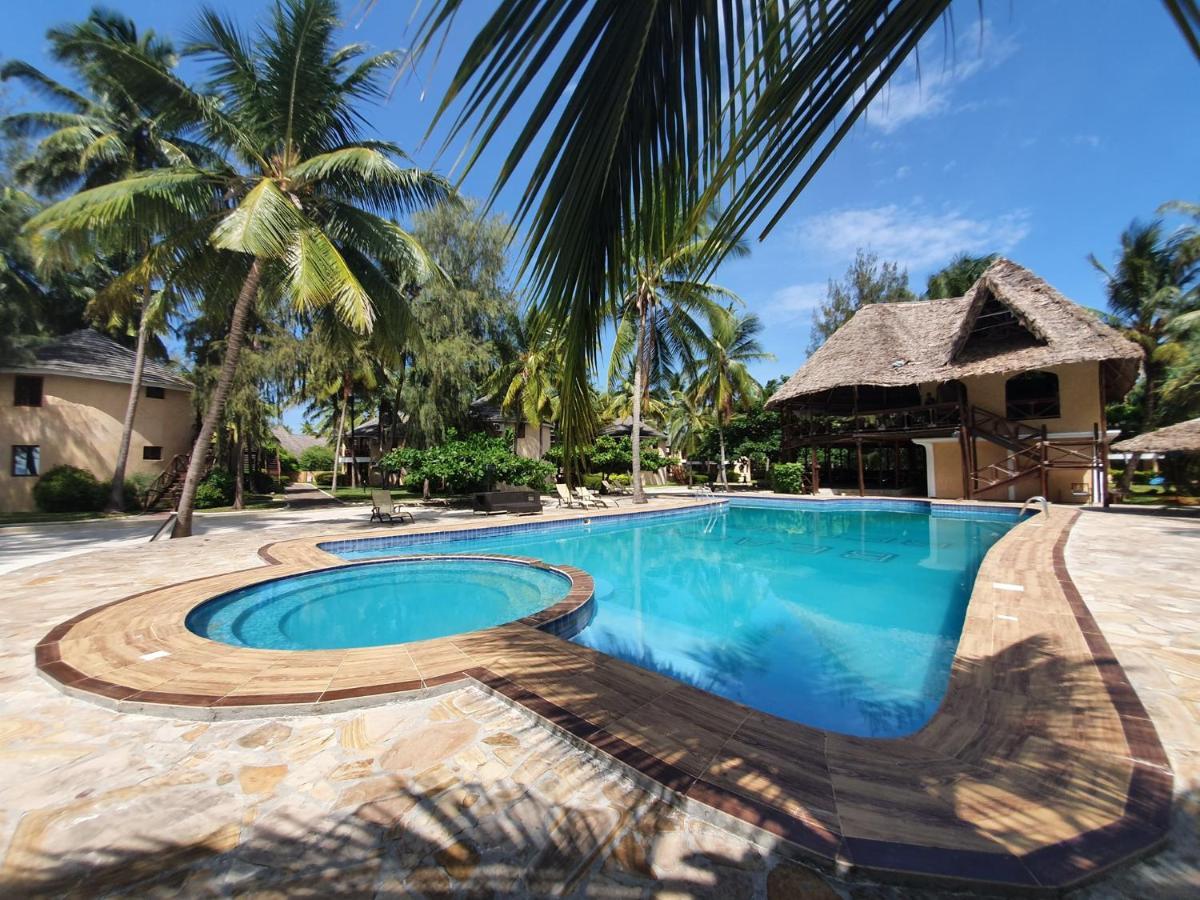 Ahg Maya Bay Resort & Spa Michamvi Dış mekan fotoğraf