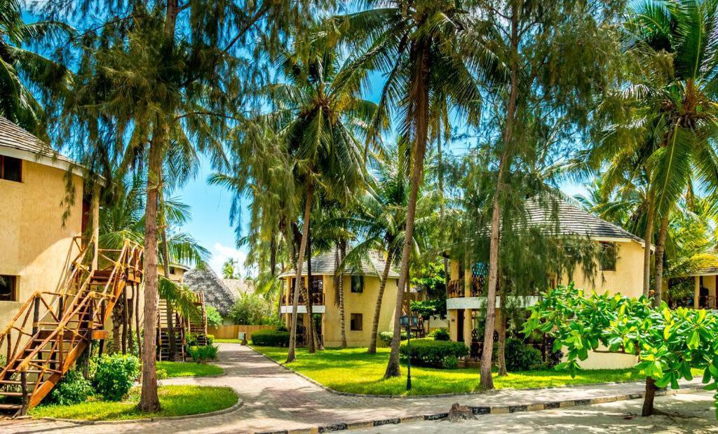 Ahg Maya Bay Resort & Spa Michamvi Dış mekan fotoğraf